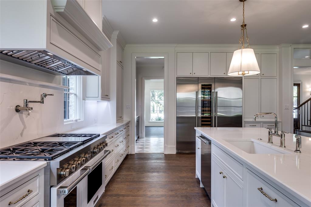 Caruth Hills 10 - Residential