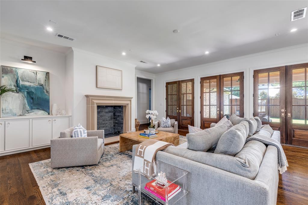 Caruth Hills 10 - Residential