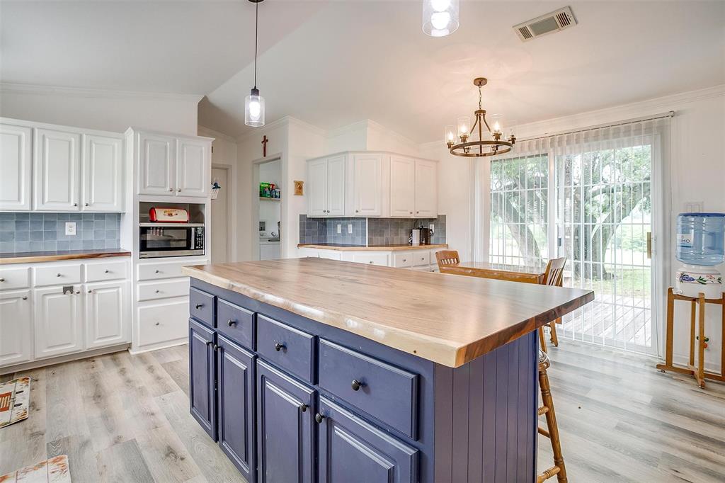 Mountain River Estate #2 - Residential