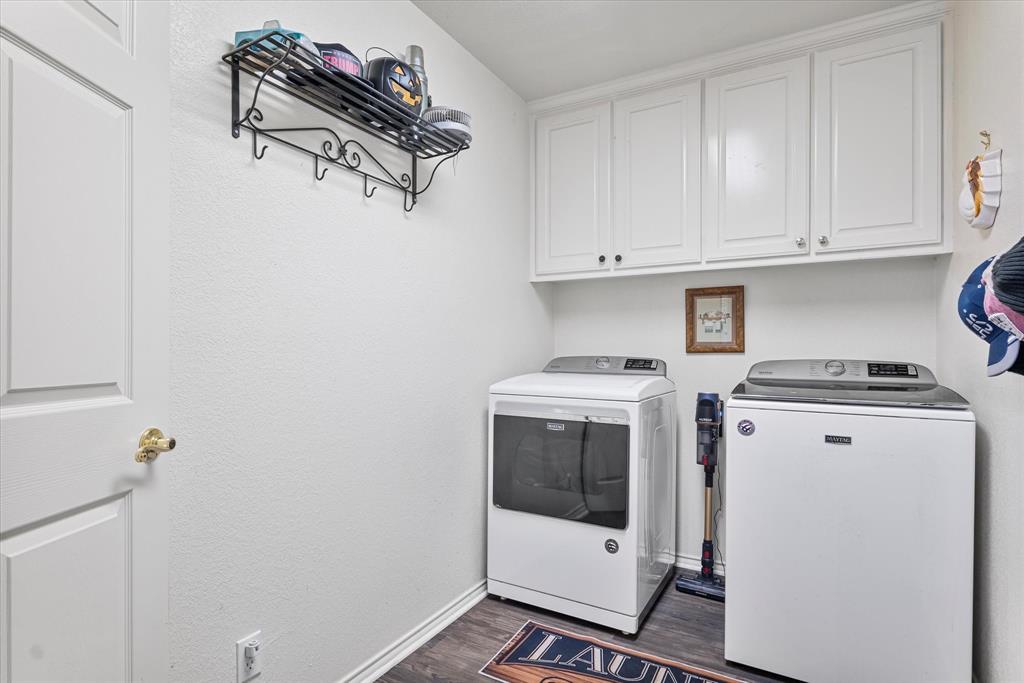 REAST ROAD ESTATES - Residential