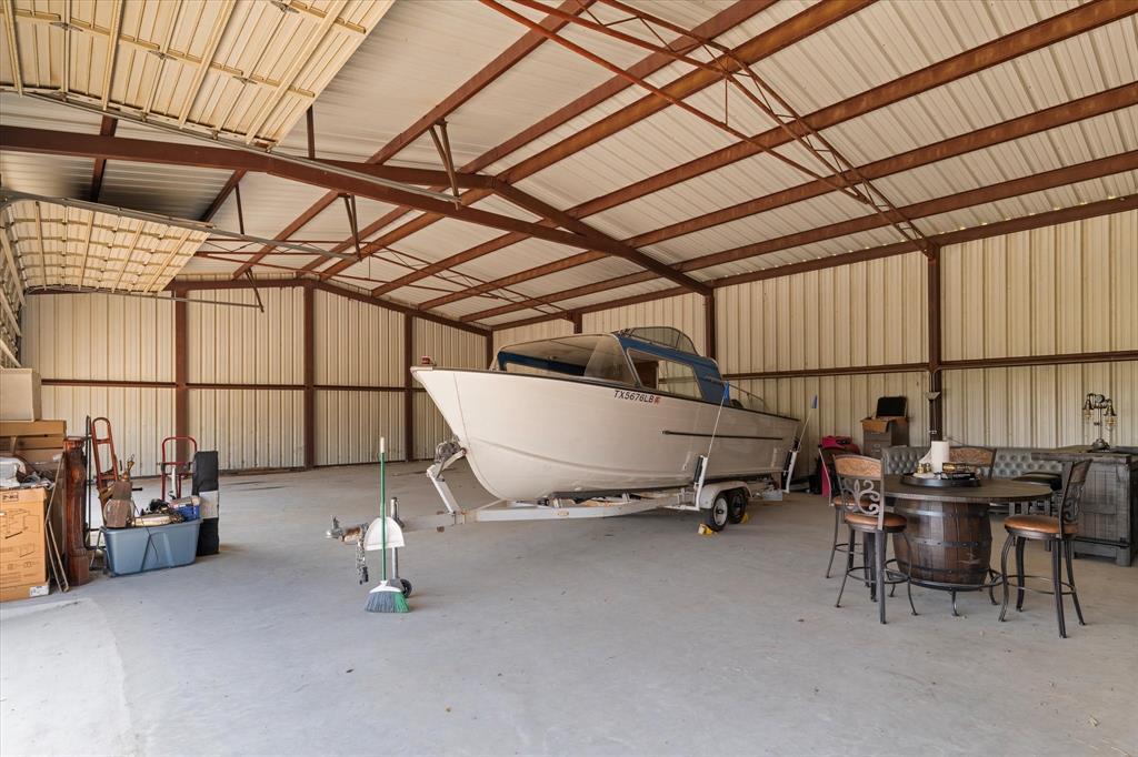 REAST ROAD ESTATES - Residential