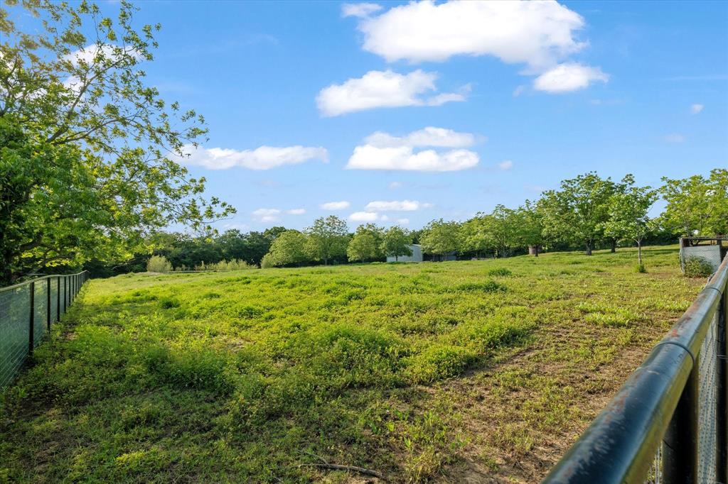 REAST ROAD ESTATES - Residential