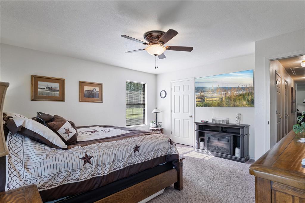 REAST ROAD ESTATES - Residential