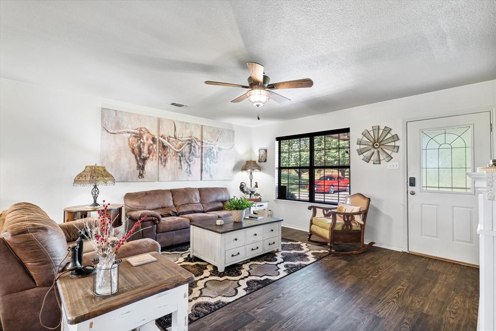 REAST ROAD ESTATES - Residential