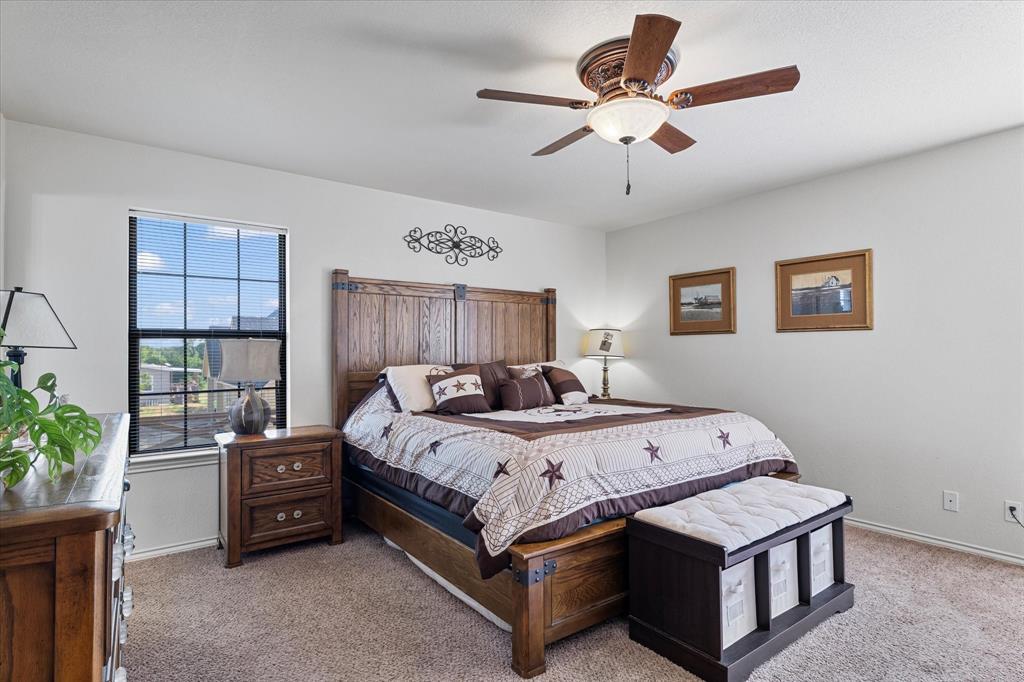 REAST ROAD ESTATES - Residential