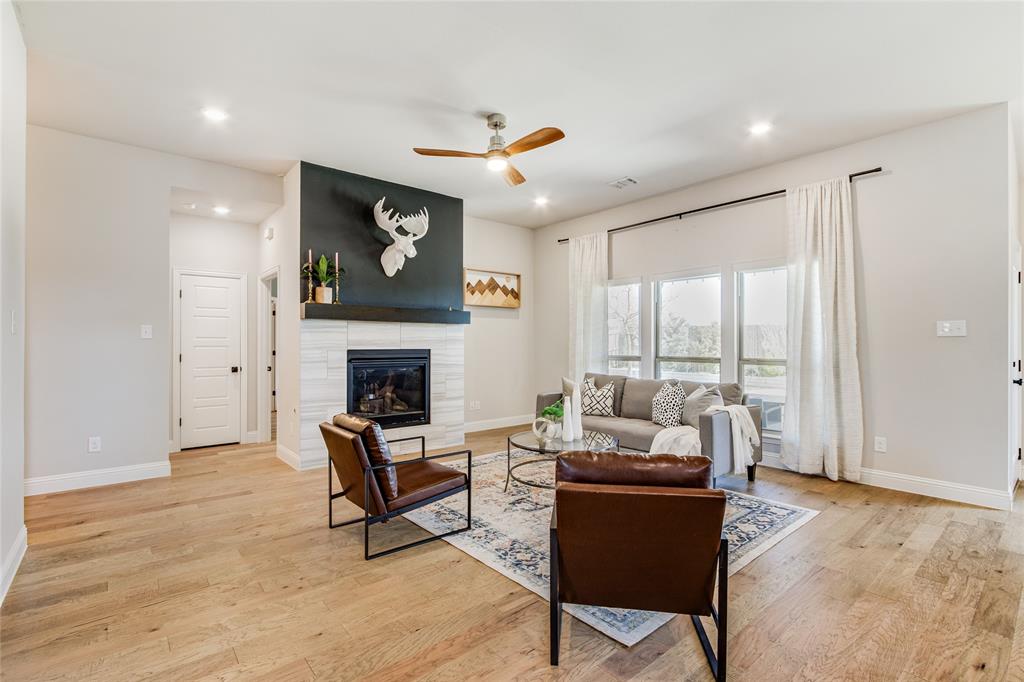 4008 Sparrow Trail