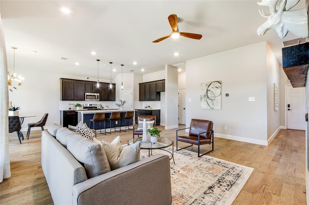 4008 Sparrow Trail