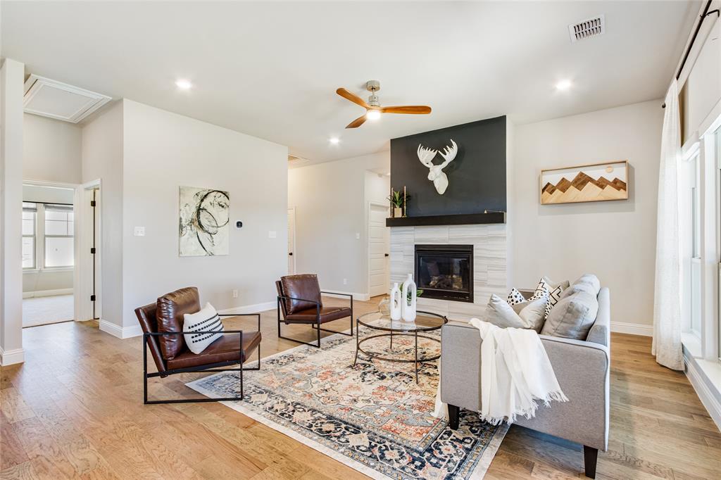 4008 Sparrow Trail