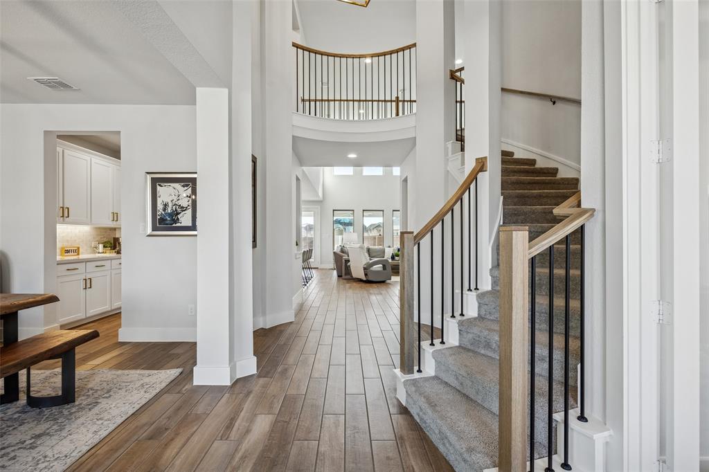 2301 Red Tailed Hawk Lane