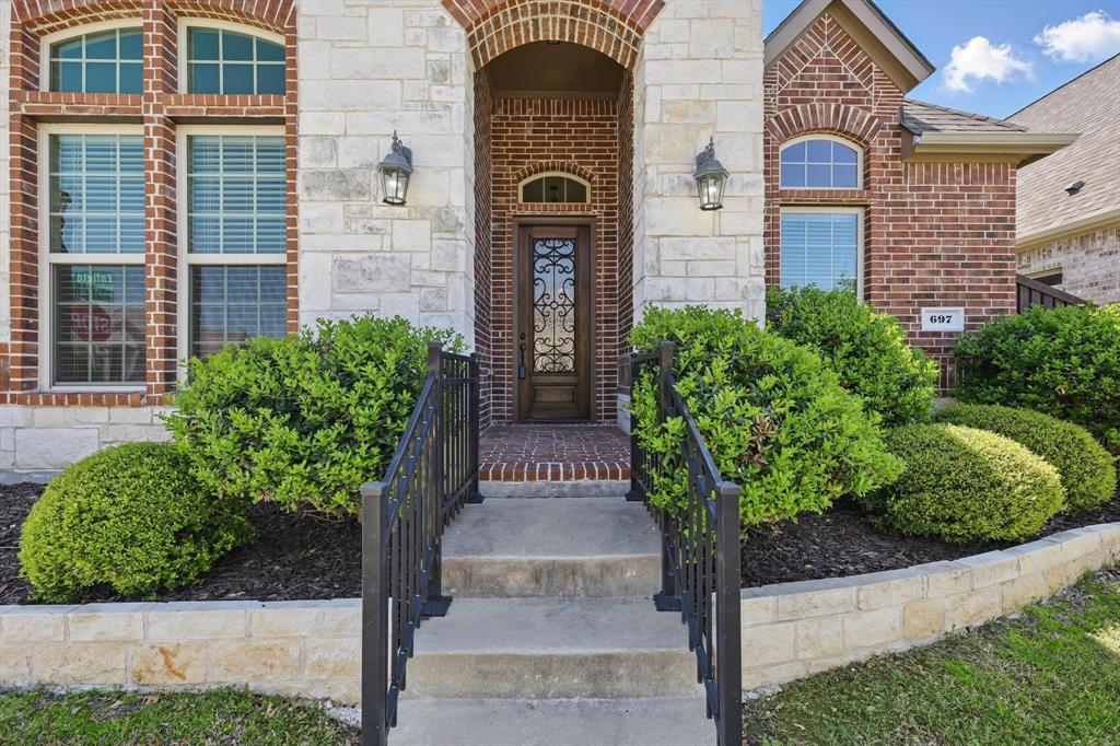 697 Enfield Drive
