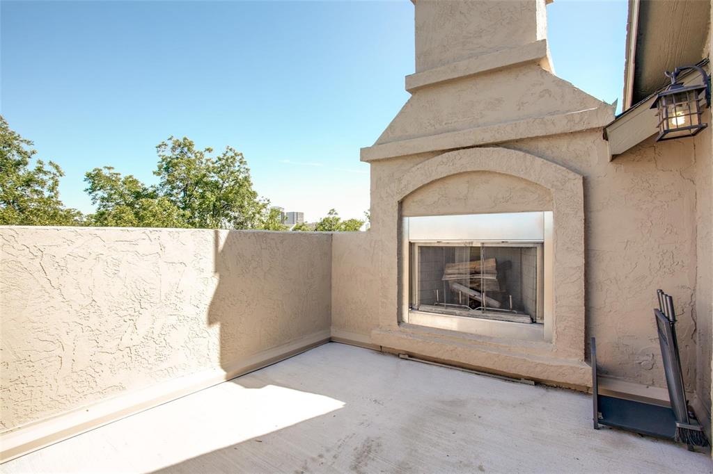 Sterling Knight - Residential Lease