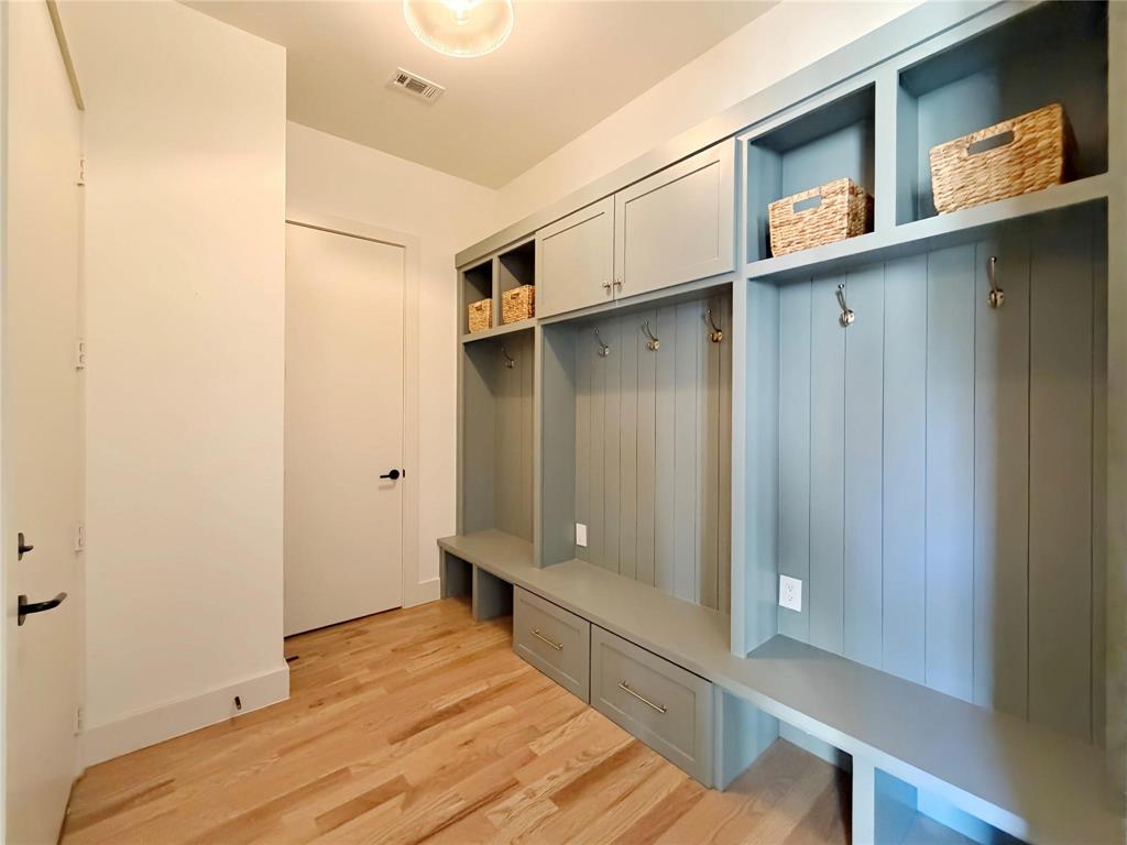 Kelman William - Residential