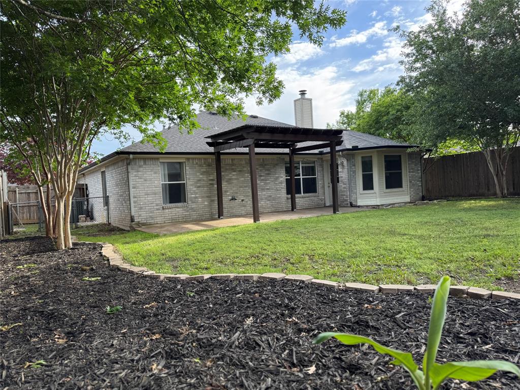 6241 Peach Tree Drive