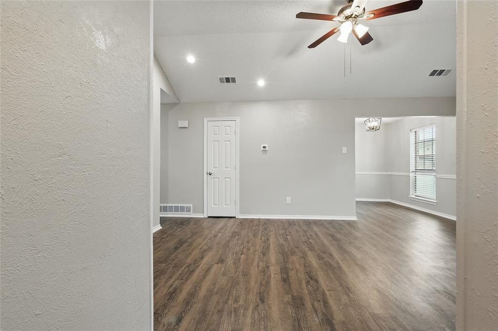 1707 Creekview Drive