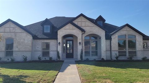 1936 Comanche Drive DeSoto TX 75115