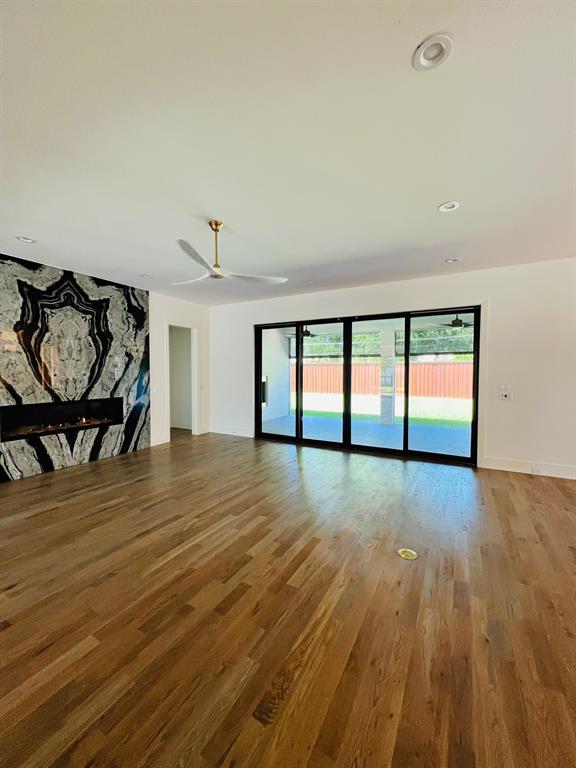 Manchester Downs - Residential