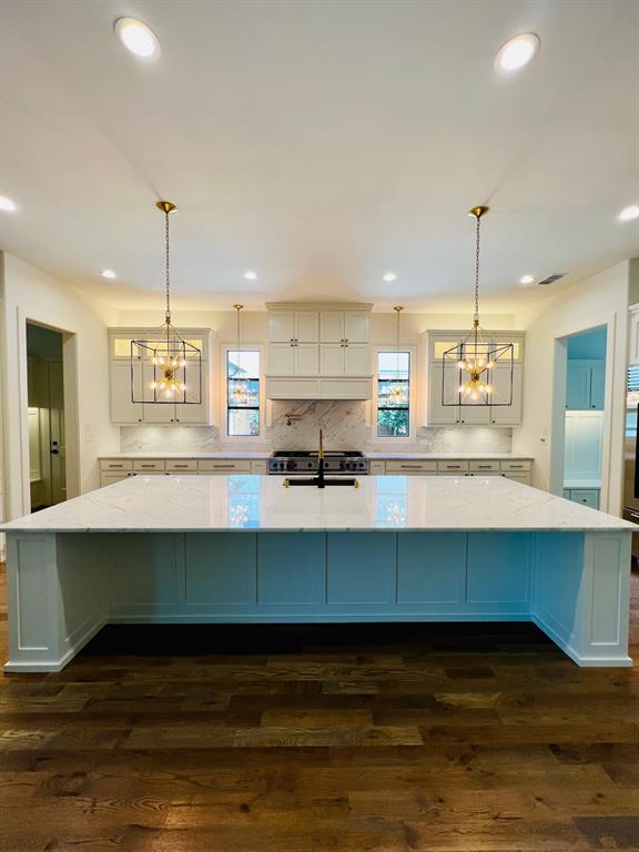 Manchester Downs - Residential