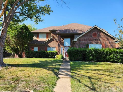 615 Stonefield Lane Cedar Hill TX 75104