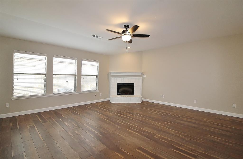 Fossil Hill Estates - Residential Lease