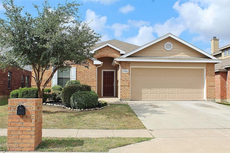 Lovely 3-2-2 with great curb appeal! Nicely updated home in Northwest ISD. Electric fireplace and pretty wood look flooring in the light & bright living area. Eat-in kitchen with breakfast bar features stainless steel appliances including a built-in microwave, dishwasher and flat top stove. Primary retreat offers his n' hers sinks, garden tub with separate shower and a walk-in closet. Full size utility area, covered patio, fenced backyard and more. Community amenities include a pool, park, playground and walking trails. Easy access to 287 and 35W and within walking distance to elementary school. Must see! Owner must approve all pets.