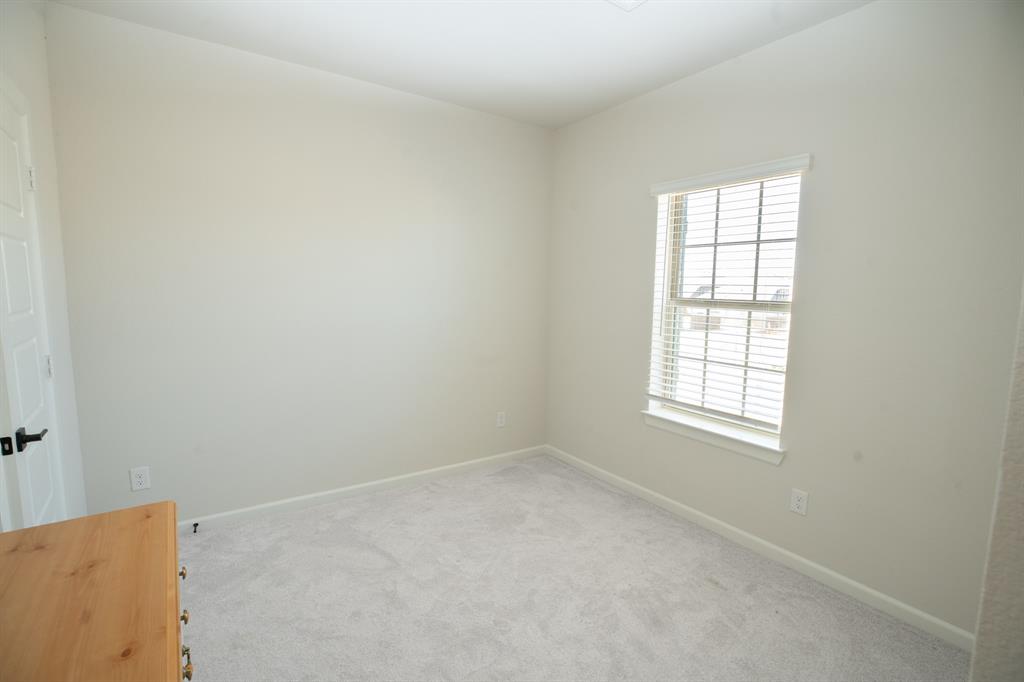 Lakes River Trls - Residential