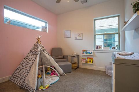 Tiny photo for 3823 Greenville Avenue, Dallas, TX 75206 (MLS # 21014157)