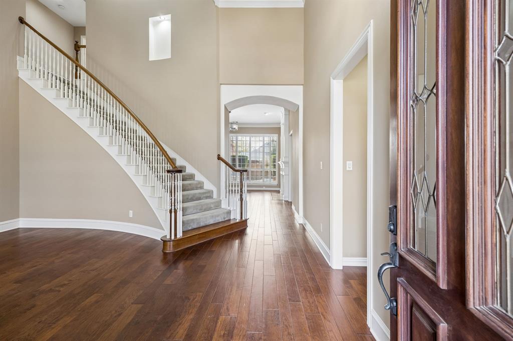 4424 Briar Hollow Drive