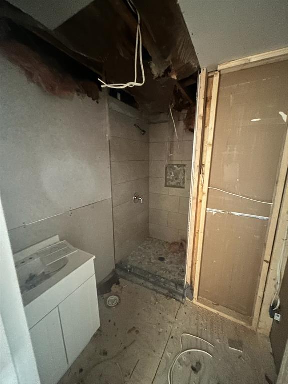 Blue Water Shores - Residential