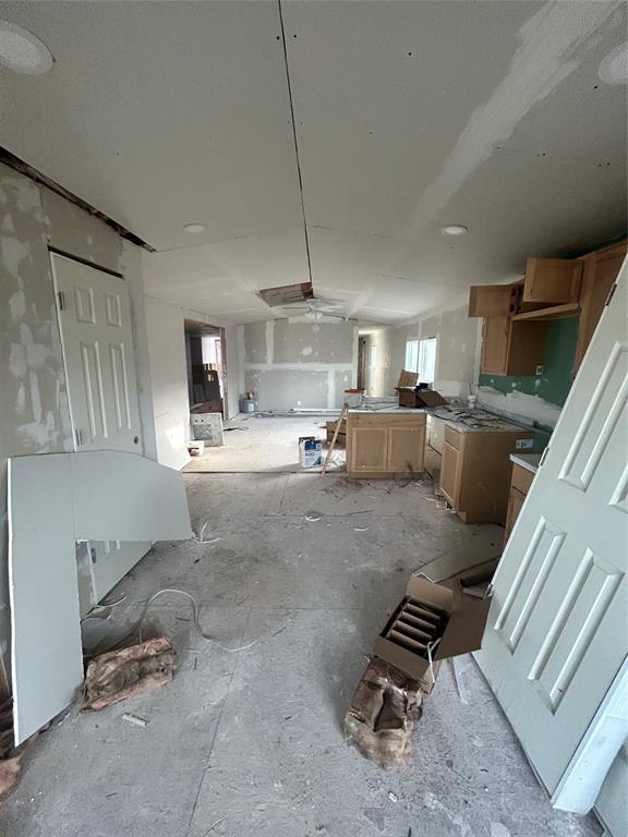 Blue Water Shores - Residential