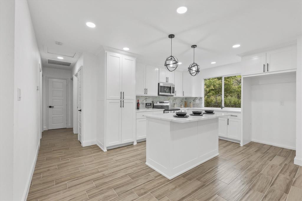 1427 Oriole Boulevard