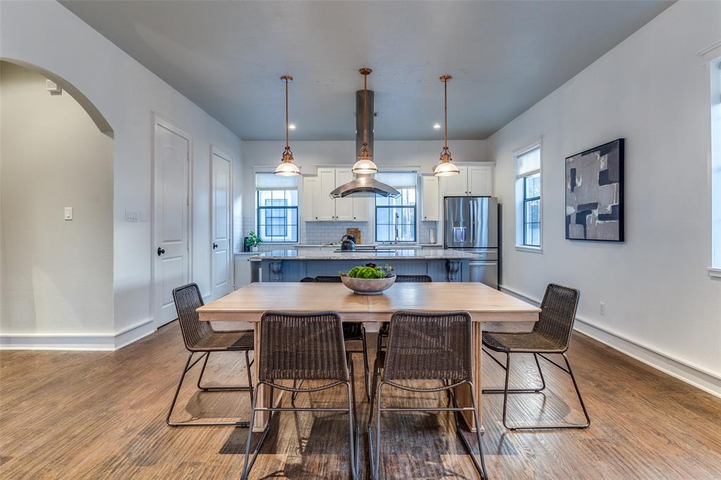 Bryan Square Twnhms - Residential