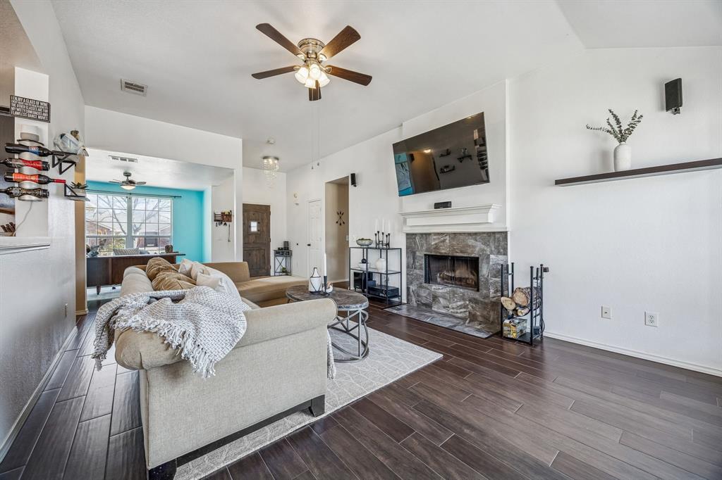 103 Windy Knoll Lane