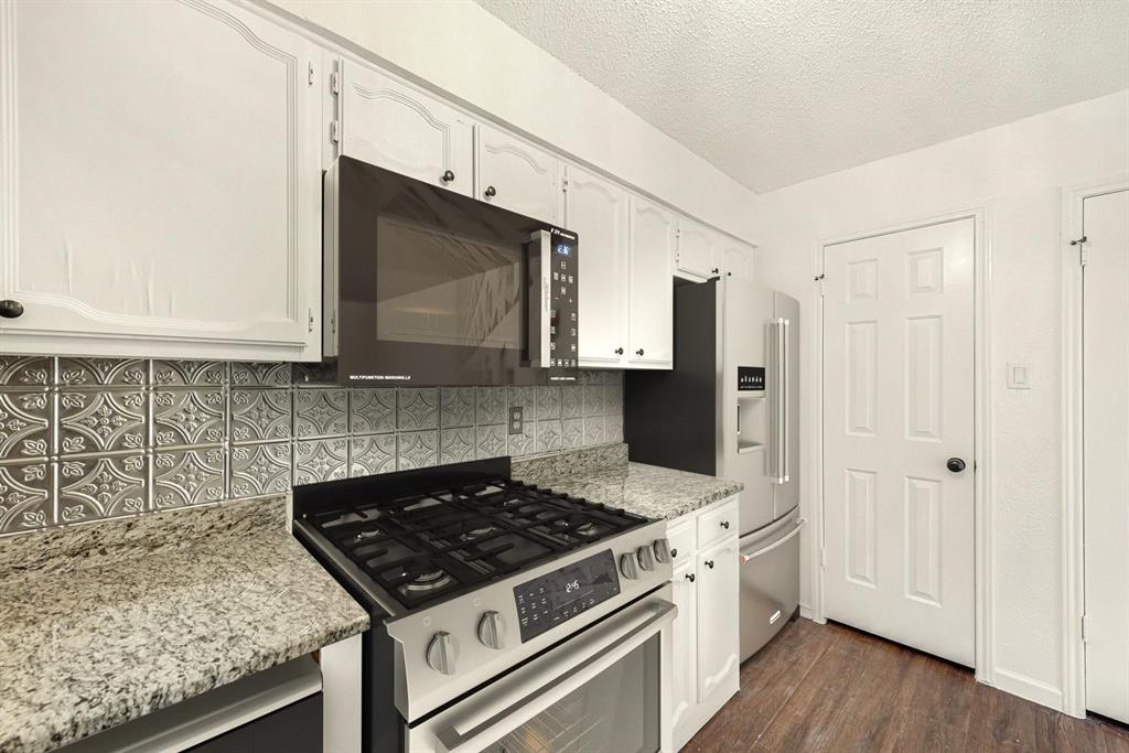 9524 Military Parkway 4002