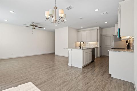 Tiny photo for 2716 Starburst Drive, Little Elm, TX 75068 (MLS # 21187609)