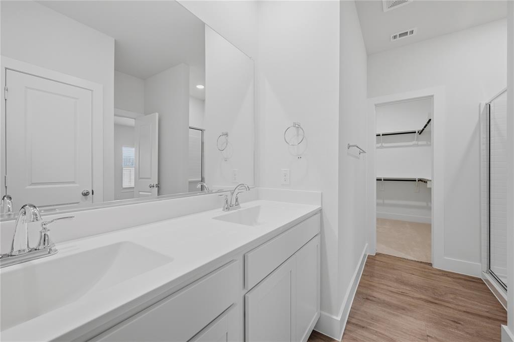 Las Lomas Sub Ph 1 - Residential