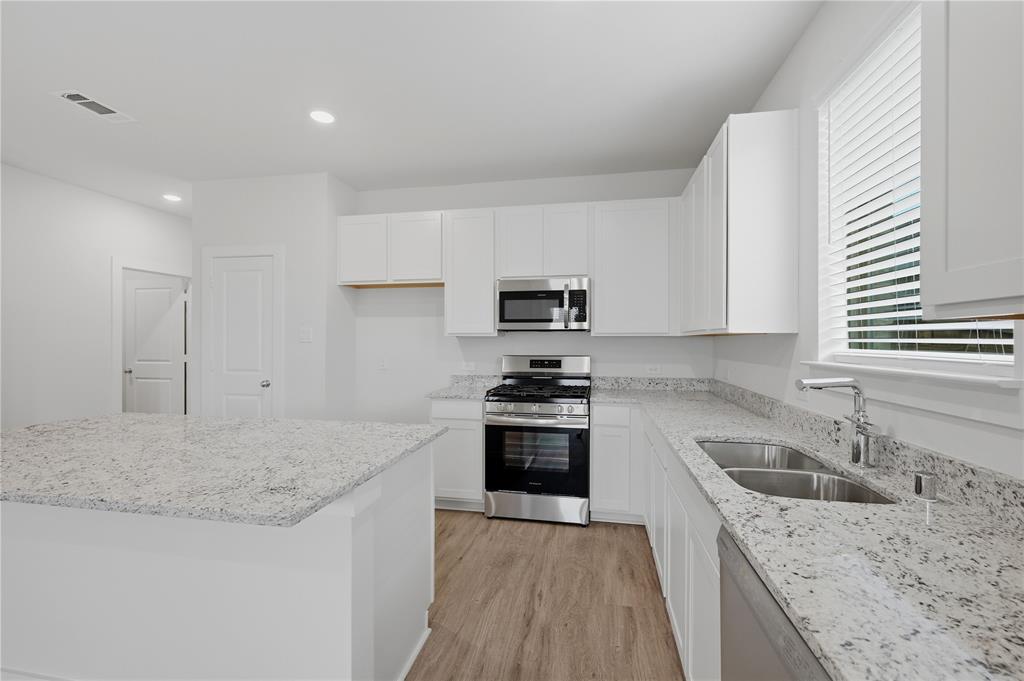 Las Lomas Sub Ph 1 - Residential