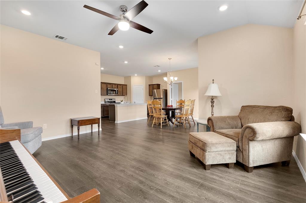 2122 Berrywood Drive