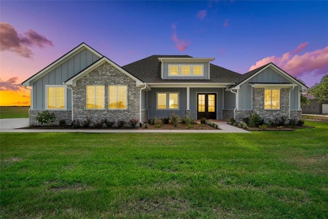 Photo of 1025 Galaxy, Woodway, TX 76712 (MLS # 21329038)