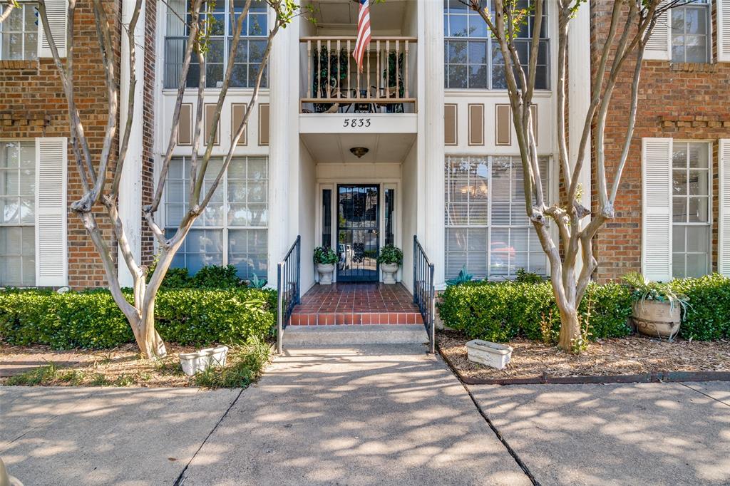 Prestonwood Country Club Condos - Residential