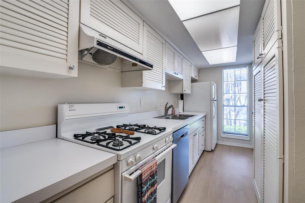 Prestonwood Country Club Condos - Residential