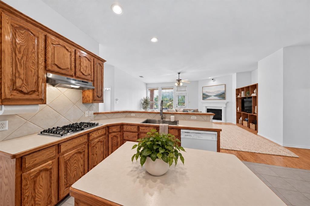2720 Gray Rock Drive