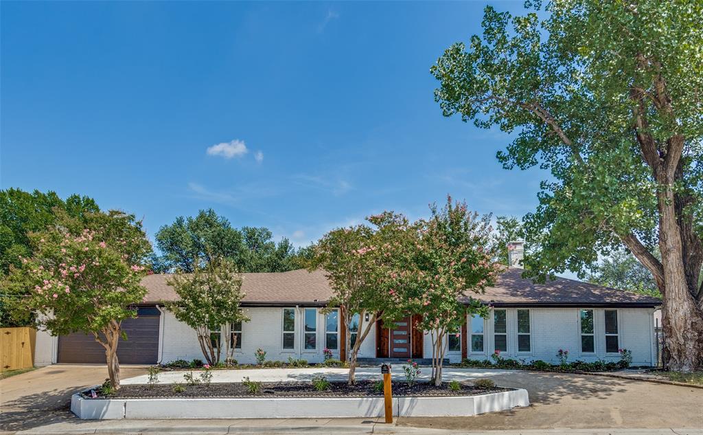 8443 Stults Road