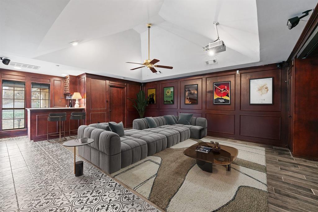 Crestmoor Park - Residential