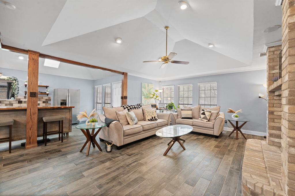 Crestmoor Park - Residential