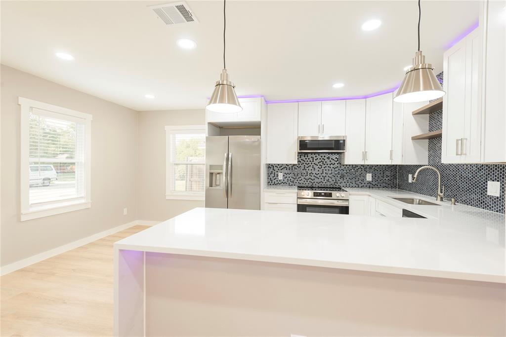 Bluebonnet Hills - Residential Lease