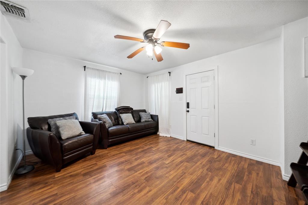 Abst A0071 T Burbridge - Residential