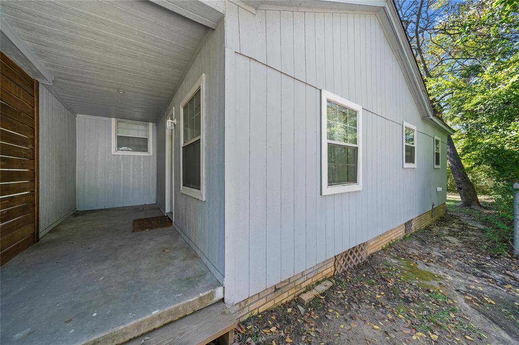 Abst A0071 T Burbridge - Residential