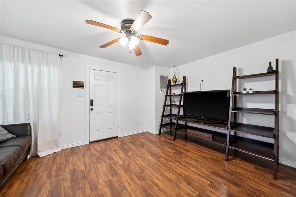 Abst A0071 T Burbridge - Residential