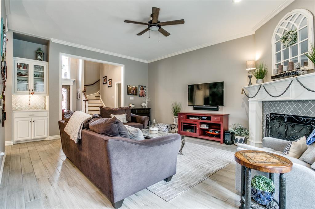 1420 Clearwater Court