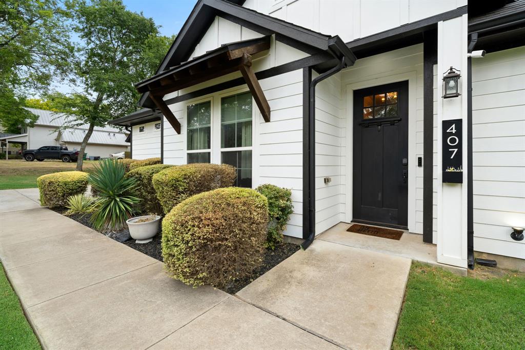 407 W Light Street